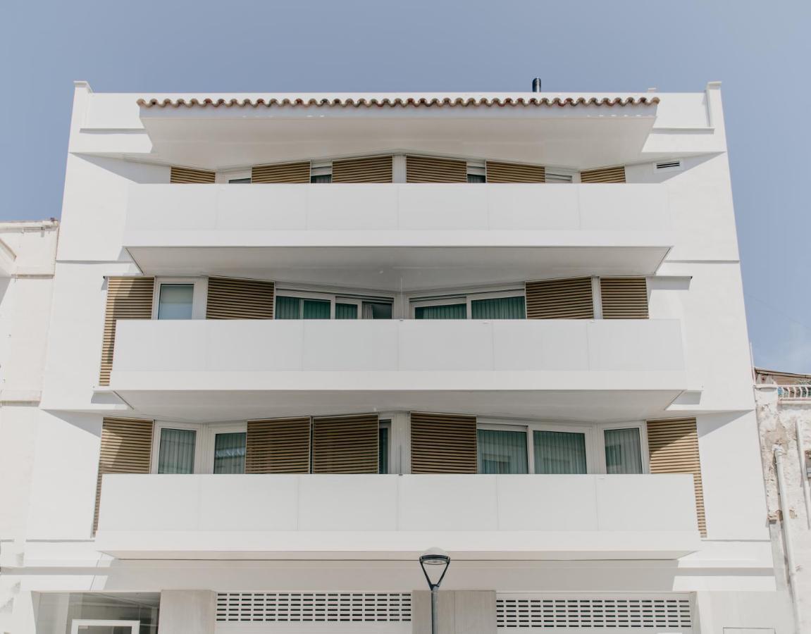 Suites Port Cambrils Exterior photo