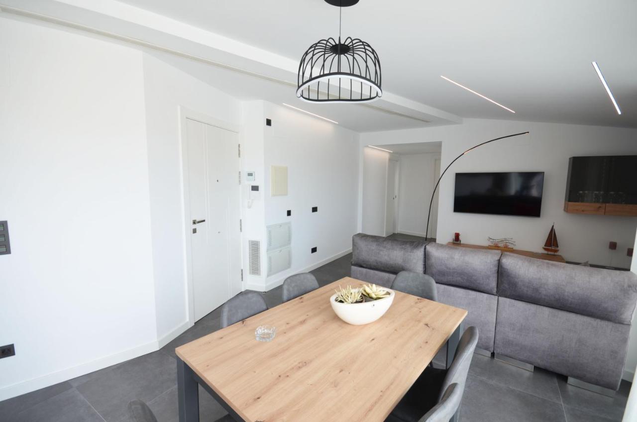 Suites Port Cambrils Exterior photo