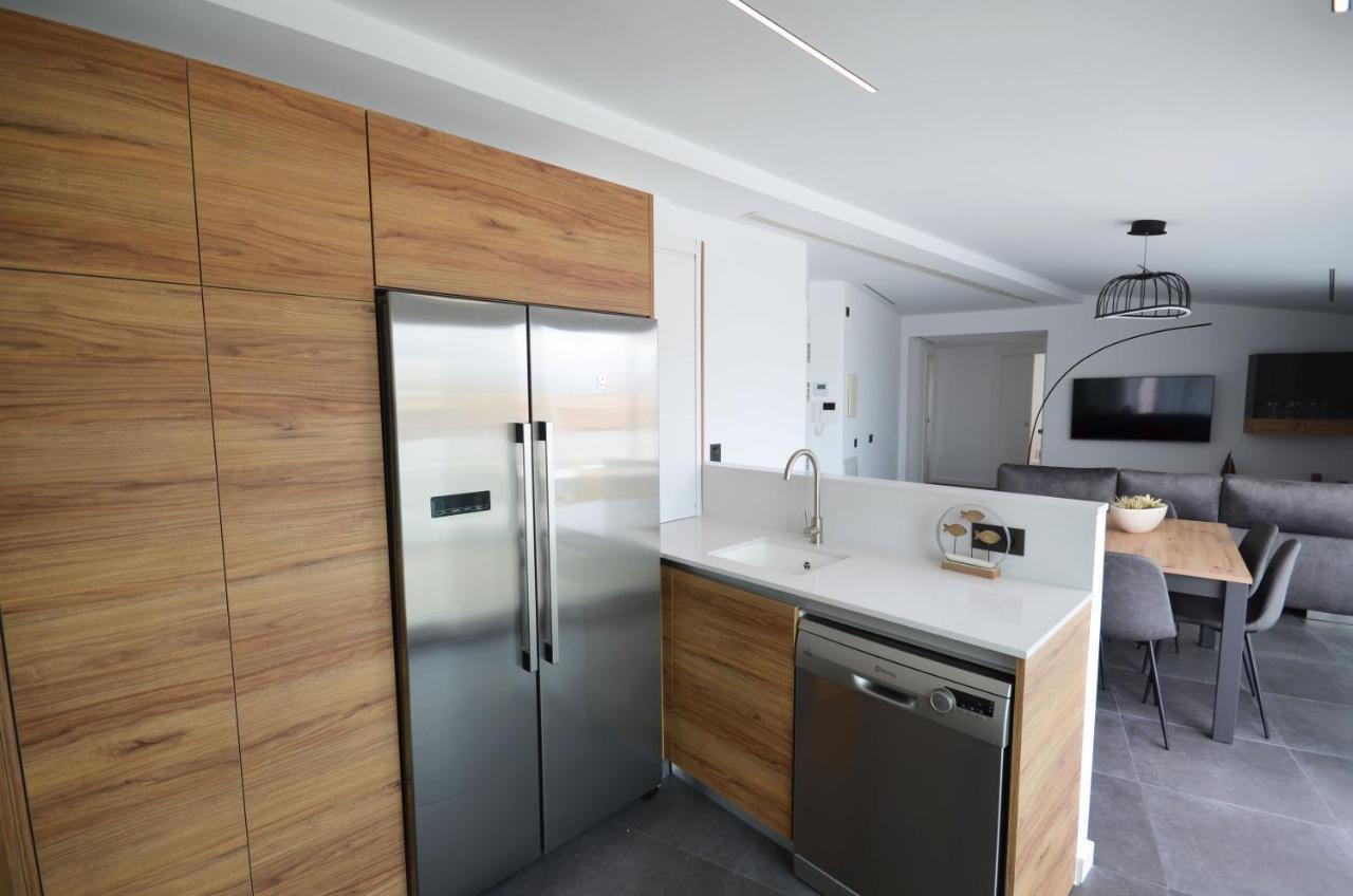 Suites Port Cambrils Exterior photo